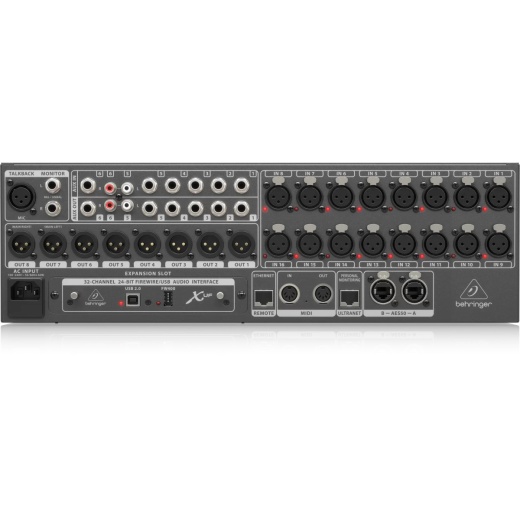 Behringer X32 rack